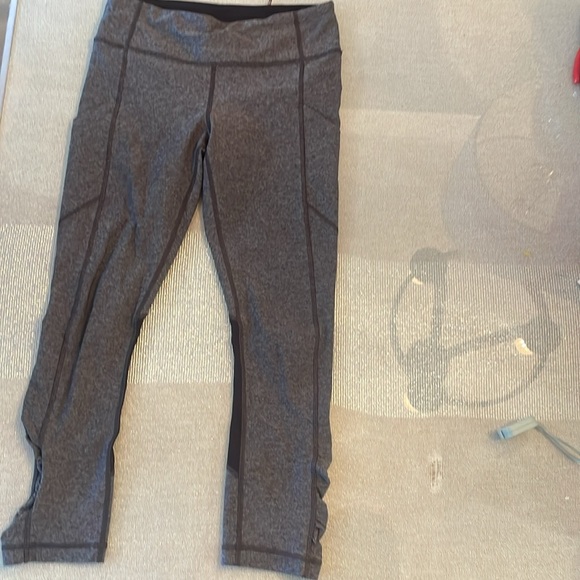 Lululemon Speed Up Crop Heathered Gray/Black Full On Luxtreme - Picture 7 of 12